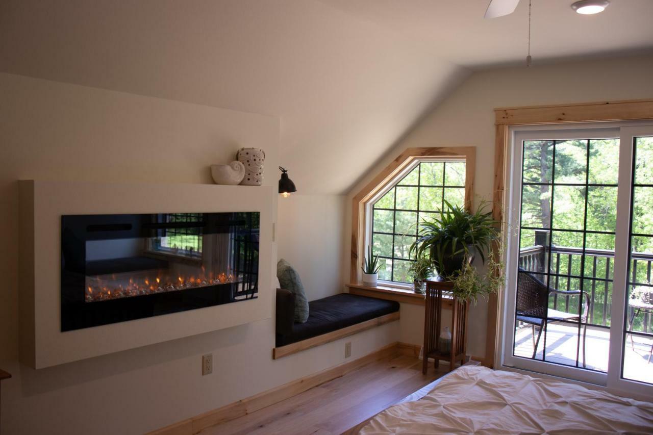Inn At The River Wausau Bagian luar foto